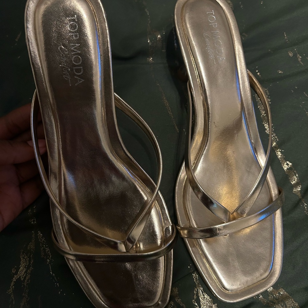 TOP Moda Women's Metallic Gold Heels